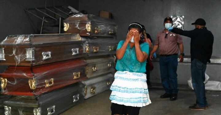 Gobierno hondureño insiste en que tragedia carcelaria es parte del “complot”