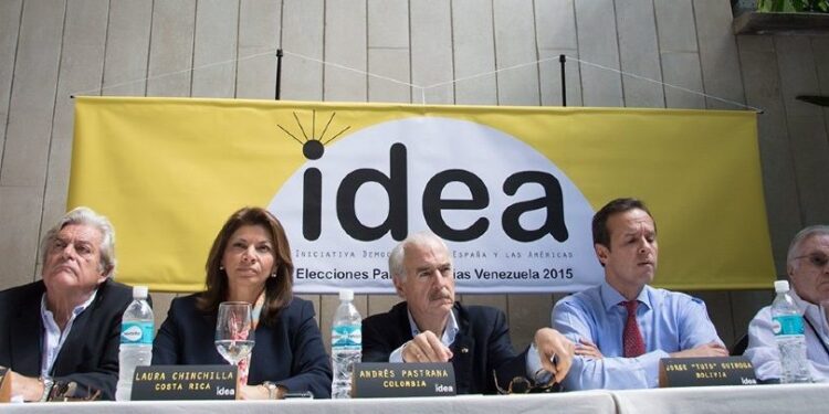 Expresidentes preocupados ante el deterioro y ataques a la libertad de expresión en Centroamérica