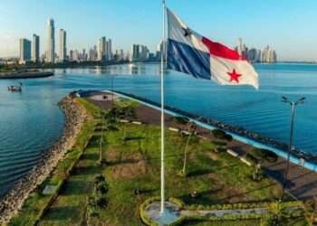 Después de una época de relativa bonanza, Panamá pasará de ser la economía de mayor crecimiento a ocupar el último puesto en la región.