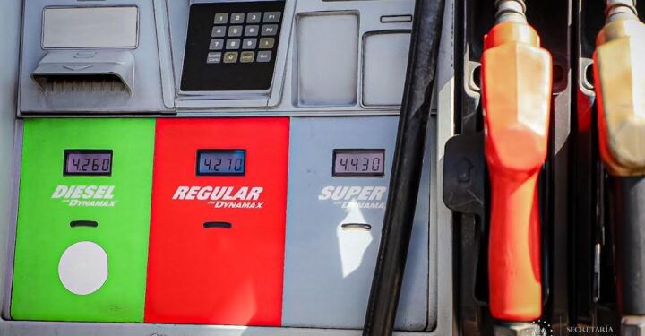 Fuertes alzas en precios de los combustibles anuncia el gobierno salvadoreño