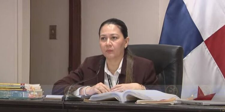 Jueza panameña valida acuerdos de pena en caso en que están involucrados hermanos Martinelli