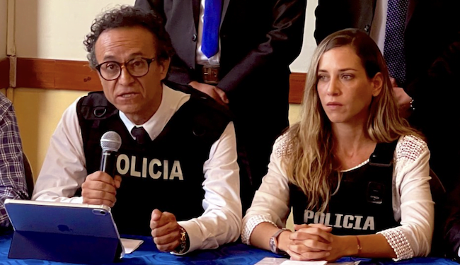 Un reconocido periodista sustituye a candidato asesinado en Ecuador