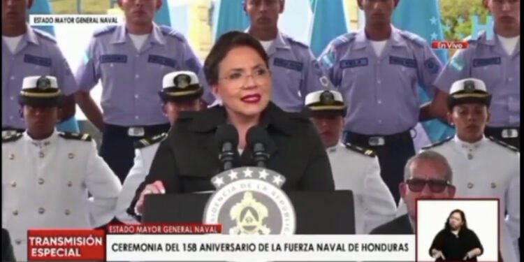 Presidenta de Honduras reitera convocatoria para “su marcha de apoyo”
