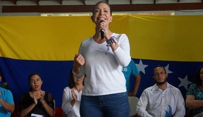 María Corina Machado derrotaría a Maduro en elecciones presidenciales