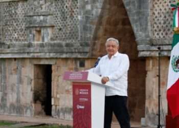 Andrés Manuel López Obrador, presidente de México, es anfitrión de la cumbre latinoamericana sobre migración en Chiapas, este 22 de octubre de 2023.