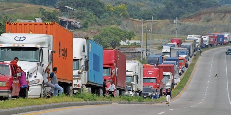 Misión de la OEA inicia este lunes su mediación en crisis de bloqueos en Guatemala