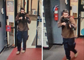 Imágenes difundidas por la policía de Lewinston, Maine, sobre el tirador que causó la matanza.