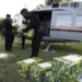 Militares guatemaltecos trasladaron la droga vía aérea a la capital.