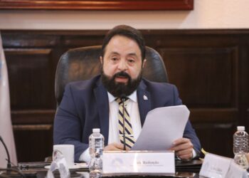 Partido Salvador de Honduras denuncia la “criminalización” contra 3 diputadas por el presidente del Congreso
