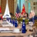 Imagen difundida por la Casa Blanca del encuentro entre el presidente de EEUU, Joe Biden y su homólogo chino, Xi Jingping.
