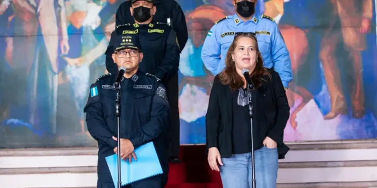 Viceministra de Seguridad de Honduras en disputa con su jefe, el ministro