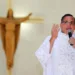 Padre Héctor Treminio, párroco de Santo Cristo de Esquipulas en Managua.