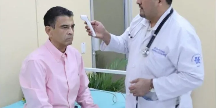 Obispo exiliado nicaragüense califica de “montaje cínico” la difusión de fotos del encarcelado monseñor Álvarez