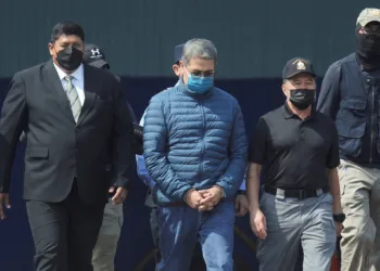 Juez de EEUU rechaza solicitud de expresidente hondureño de prorrogar su juicio por narcotráfico