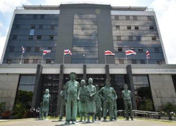 Fachada del Banco Central de Costa Rica.