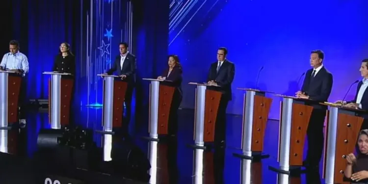 Debate presidencial entre promesas, señalamientos y ataques a periodistas en Panamá