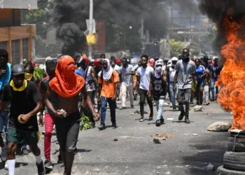 La violencia de bandas criminales prevalece en Haití.