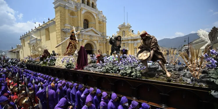 Guatemala espera 3 millones de visitas turísticas e ingresos de $337 millones en Semana Santa