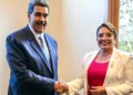 Presidenta de Honduras insinúa que elecciones de Venezuela son libres, justas y democráticas