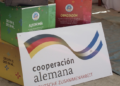 Un cartel de la cooperación alemana en un proyecto social en Nicaragua.