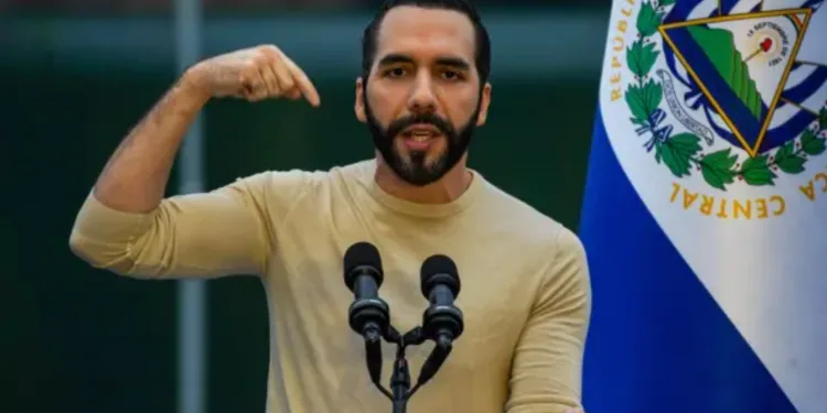Bukele insiste en que El Salvador no volverá a su pasado violento
