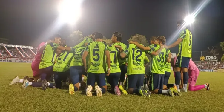 Santa Tecla FC desciende tras ser uno de los equipos salvadoreños exitosos de la última década