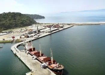 Emiratos Árabes Unidos interesados en operar el Puerto Caldera de Costa Rica