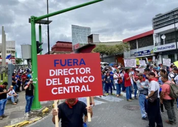 La marcha tuvo como epicentro el parque La Merced en la capital costarricense.