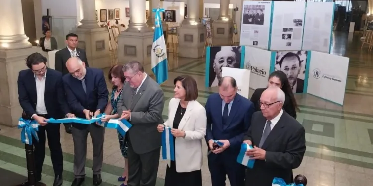 Repatriarán a Guatemala los restos del Nobel de Literatura Miguel Ángel Asturias