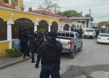 Fiscalía hondureña interviene 85 inmuebles a banda de narcotraficantes