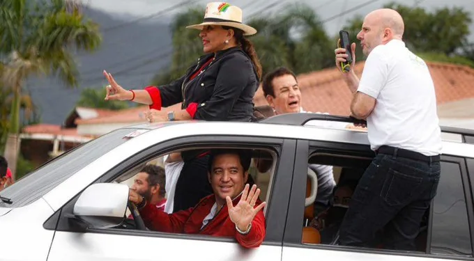 Hijo de la presidenta hondureña responde con sarcasmo a la candidatura de Nasralla