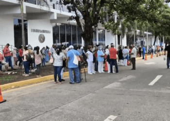 Autoridades panameñas descartan víctimas en sismo de Chiriquí, pero sí hay daños materiales