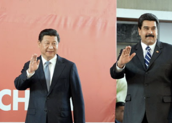 Nicolás Maduro junto al gobernante chino Xi Jingping.