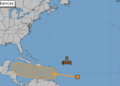 Gráfico del Centro Nacional de Huracanes sobre la posible trayectoria de la onda tropical.