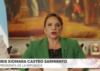 Xiomara Castro en cadena nacional, atacando a EEUU y a los partidos de oposición.