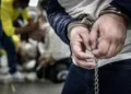 El Salvador recibe a 238 prisioneros miembros del Tren de Aragua y 23 de la MS-13 enviados por EEUU