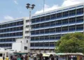 Médicos del Hospital Escuela en Honduras advierten paro si Salud no paga salarios el lunes