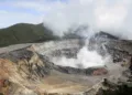 Actividad del Poás en aumento: Costa Rica mantiene alerta naranja por gases volcánicos