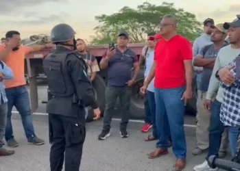 Honduras: protestas y bloqueos en Comayagua para exigir reparación inmediata de carretera