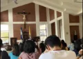 Policía de Ortega obliga a sacerdotes a informar sobre el contenido de sus homilías, revela informe