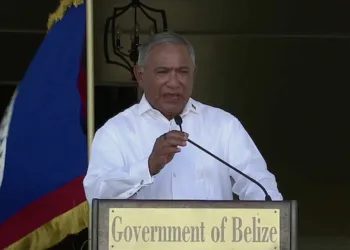Briceño presta juramento para su segundo mandato como primer ministro de Belice