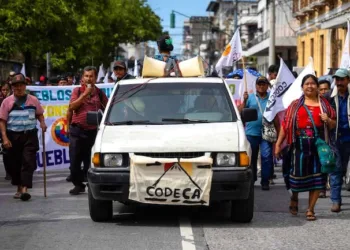 Anuncian jornada de movilizaciones y bloqueos de carreteras en Guatemala para este lunes