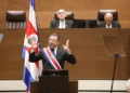Diputados de Costa Rica se preparan para levantar inmunidad al presidente Chaves por presunto delito de concusión