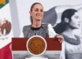 Presidenta de México dice que irá por dos horas a la cumbre CELAC en Honduras