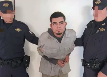 Capturan a pandillero salvadoreño en Guatemala y lo entregan a la autoridades de su país