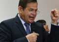 Gobierno de Honduras incrementa a más de $100 mil recompensa por general retirado Romeo Vásquez Velásquez