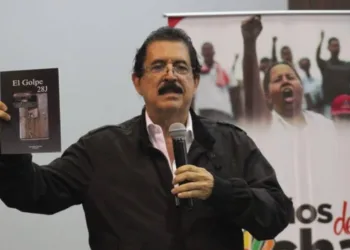 Gobierno de Xiomara Castro ordena la lectura obligatoria de “El Golpe 28-J” en escuelas de Honduras