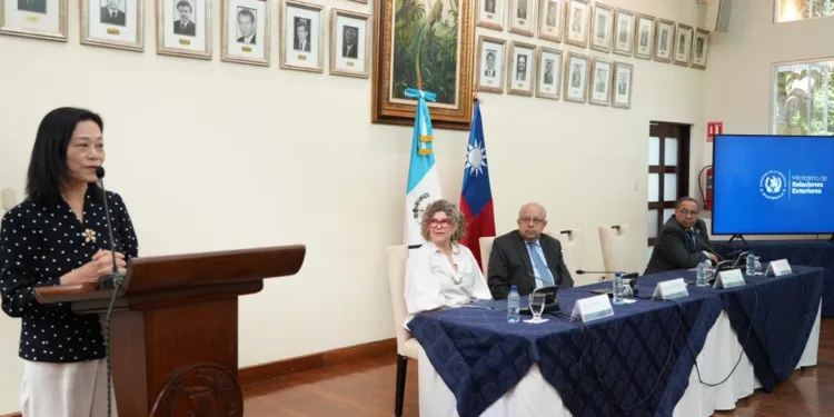 Taiwán y Guatemala impulsan la formación en semiconductores con programa técnico para profesionales guatemaltecos