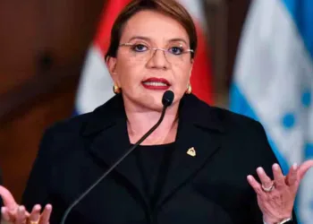 Honduras busca restablecer relaciones diplomáticas con Ecuador, anuncia presidenta Xiomara Castro
