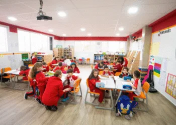 Maple Bear lanza franquicia educativa en El Salvador con modelo canadiense innovador y bilingüe